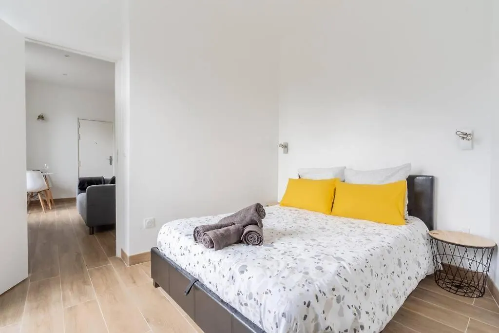 Appartement Cosy 30 M² Proche Rer B - 4 Min A Pied Aulnay-sous-Bois