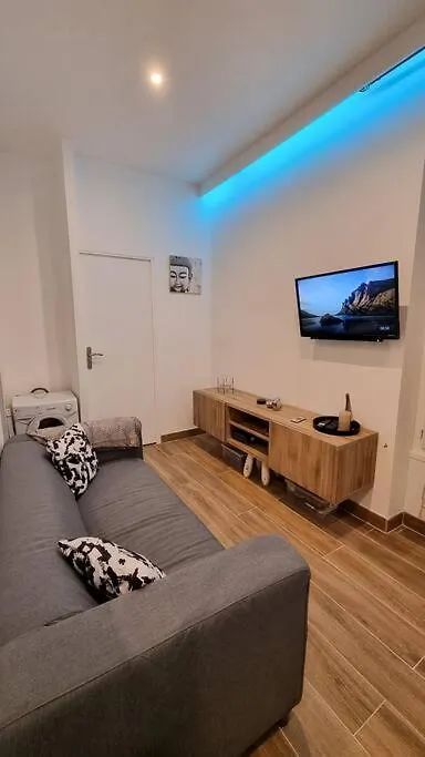 Appartement Cosy 30 M² Proche Rer B - 4 Min A Pied Aulnay-sous-Bois