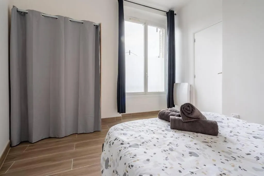 Apartment Appartement Cosy 30 M² Proche Rer B - 4 Min A Pied Aulnay-sous-Bois